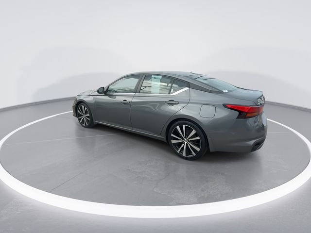 Used 2019 Gray Nissan 2.5 SR image 6