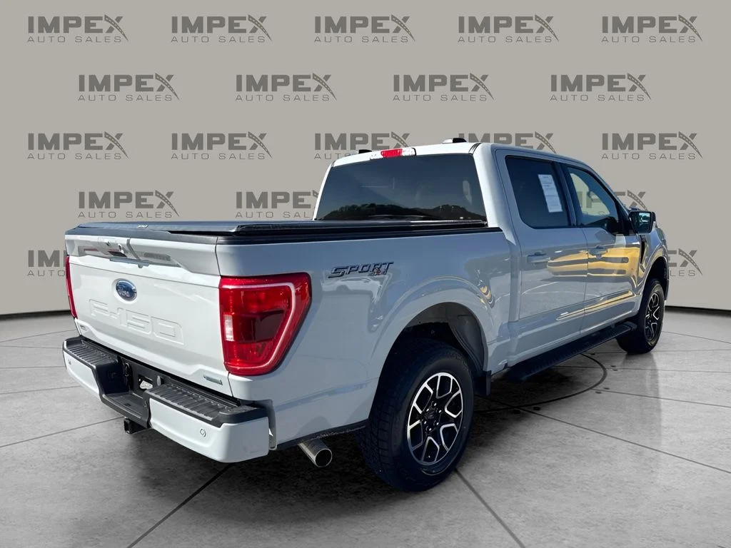 Used 2023 White Ford XLT image 5