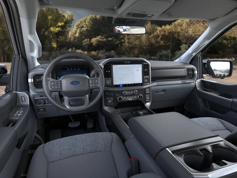 New 2026 Oxford White Ford XLT image 32