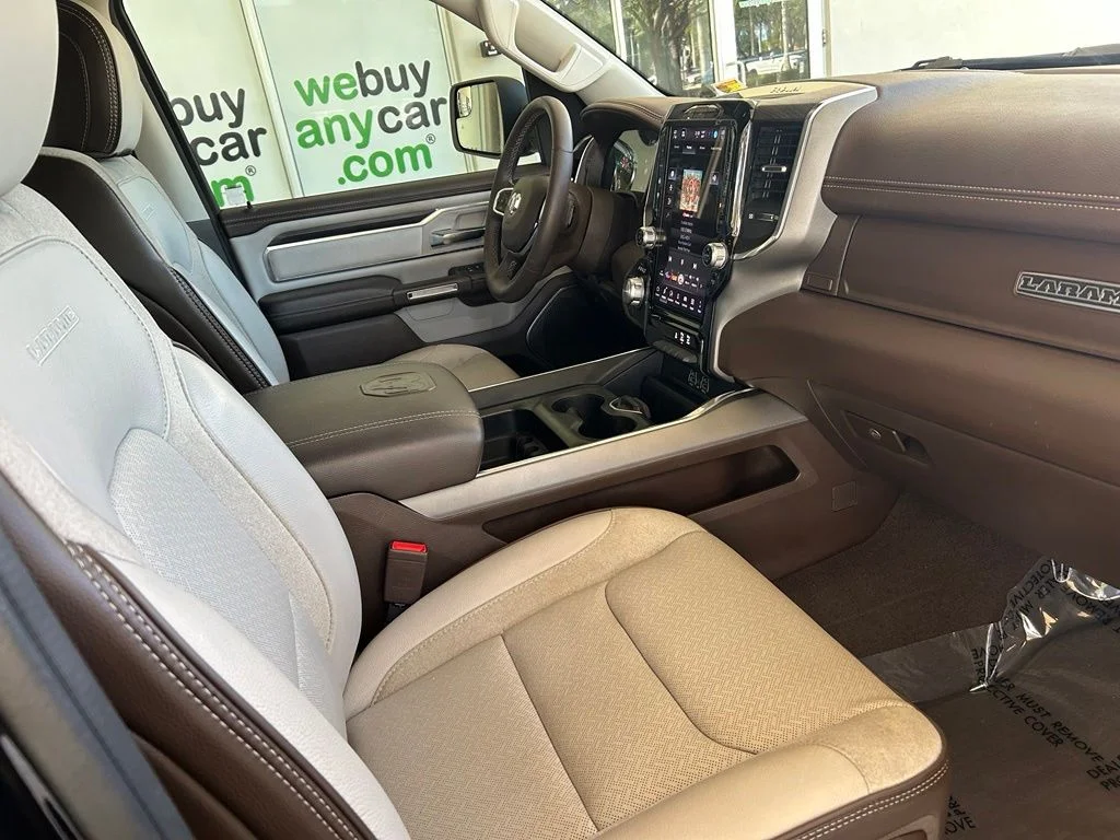 Used 2025 Black Ram Laramie image 28