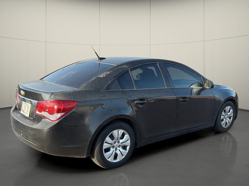 Used 2014 Black Chevrolet LS image 7