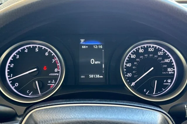 Certified Used 2023 Silver Toyota LE image 27