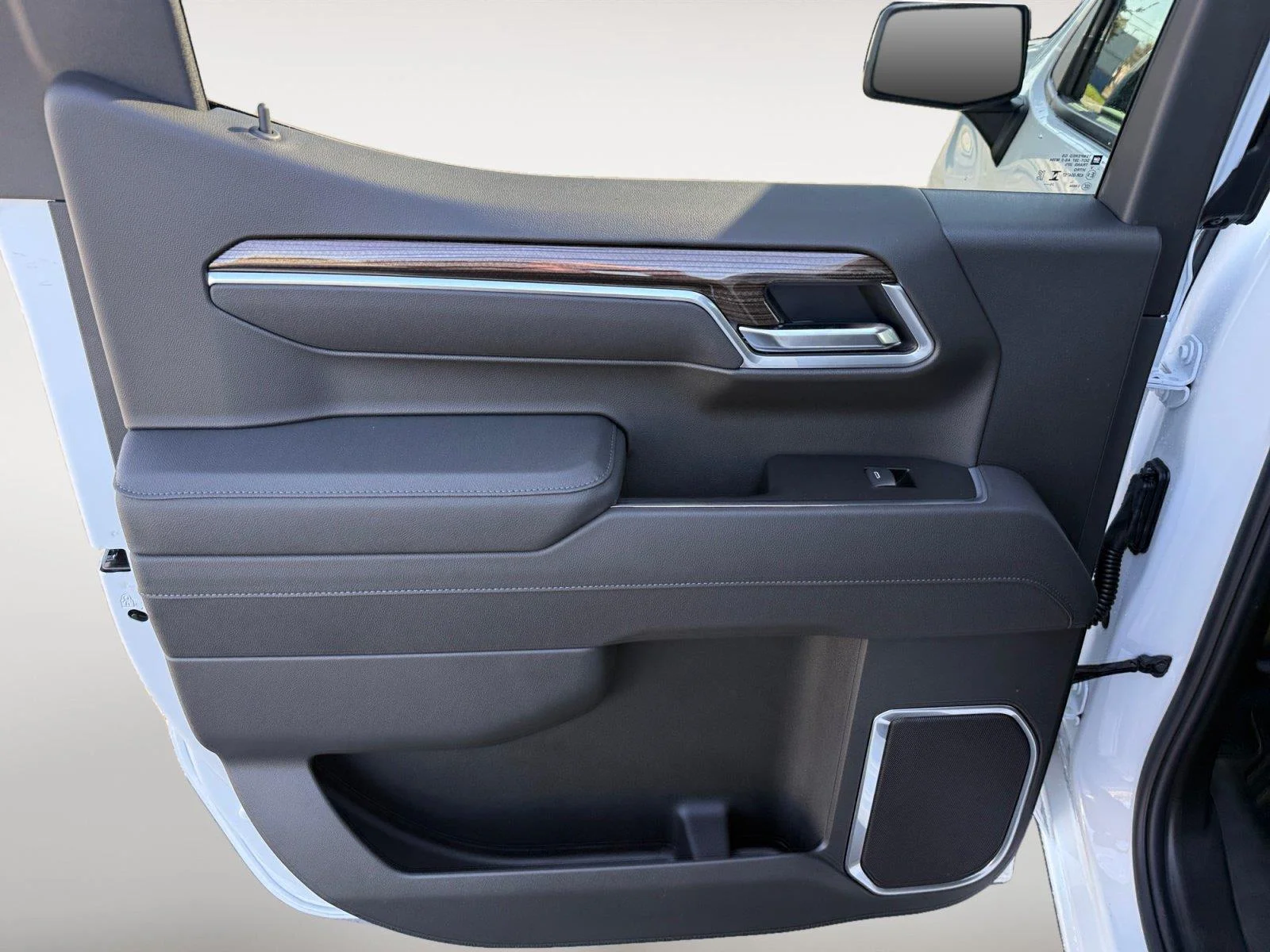 2026 Chevrolet Silverado 1500 LT - Photo 18