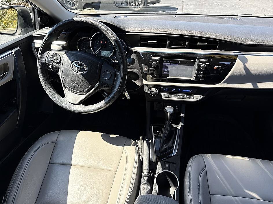 Used 2016 Super White Toyota LE image 14
