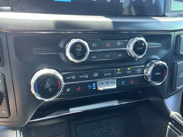 New 2026 Agate Black Metallic Ford Lariat image 21