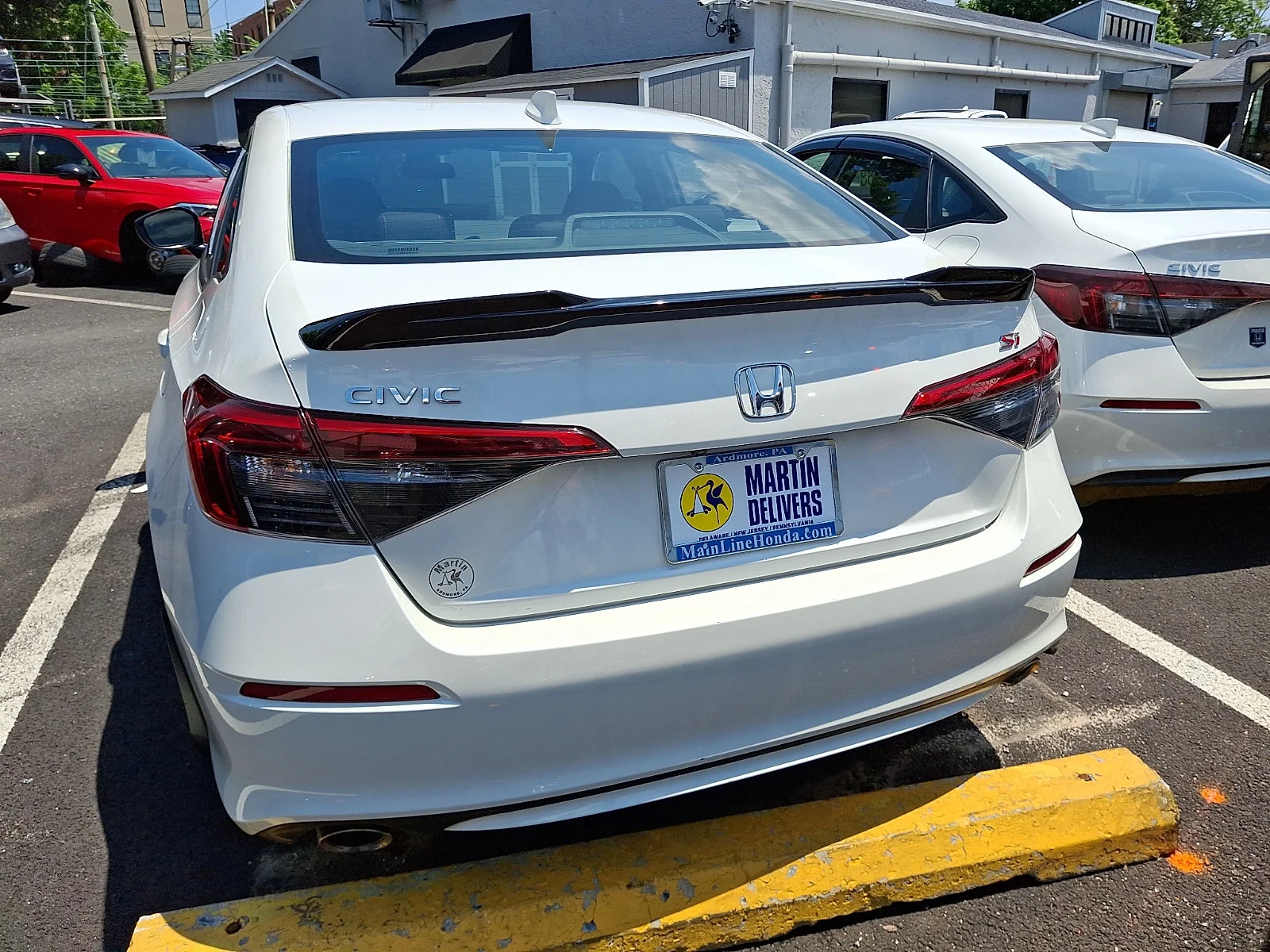Used 2024 Platinum White Pearl Honda Sedan image 4