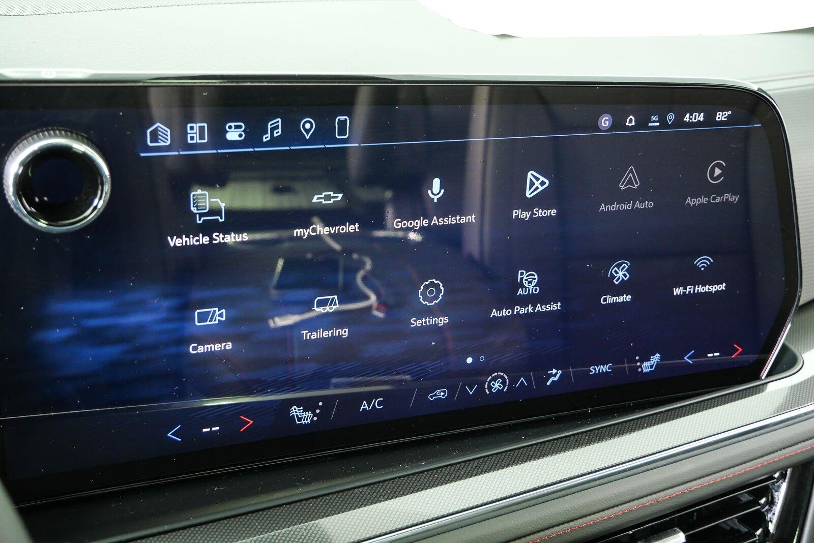 2026 Chevrolet Suburban RST - Photo 14
