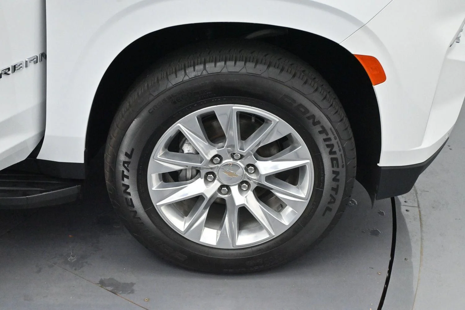Used 2024 Summit White Chevrolet Premier image 36