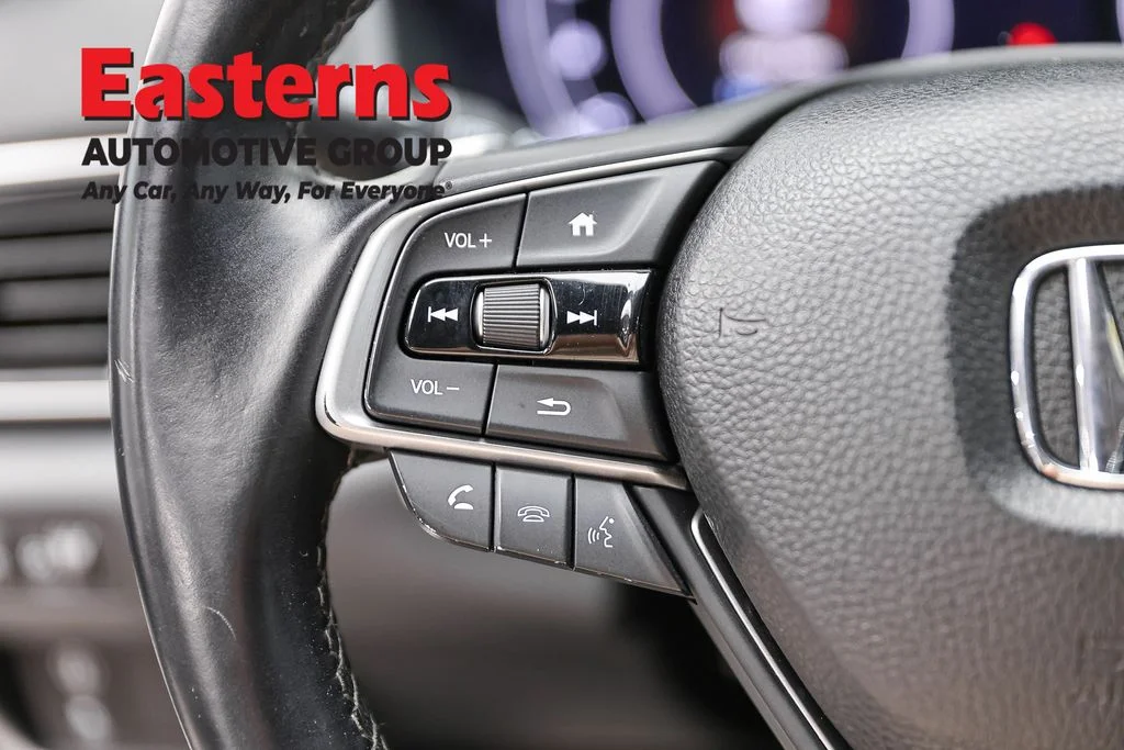 Used 2018 White Honda Sport image 14