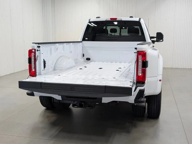 New 2026 Oxford White Ford F-350® XL image 60