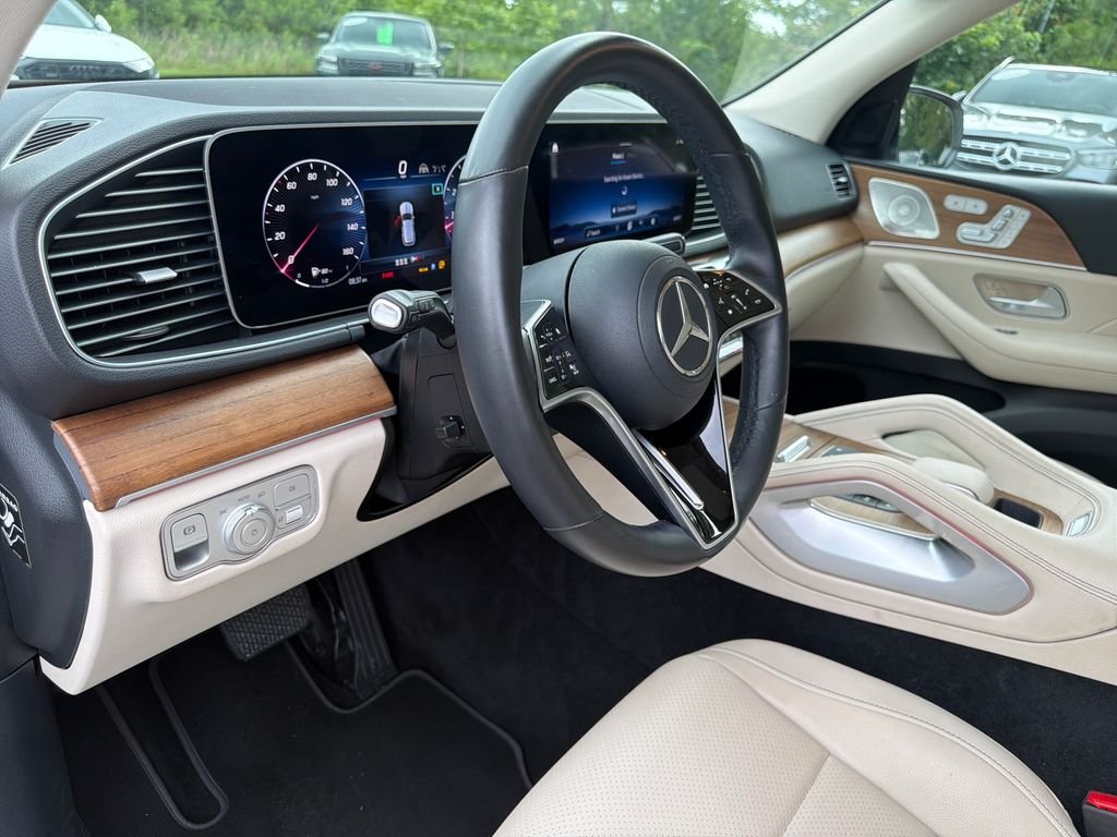 Certified Used 2024 Polar White Mercedes-Benz GLE 450 image 17