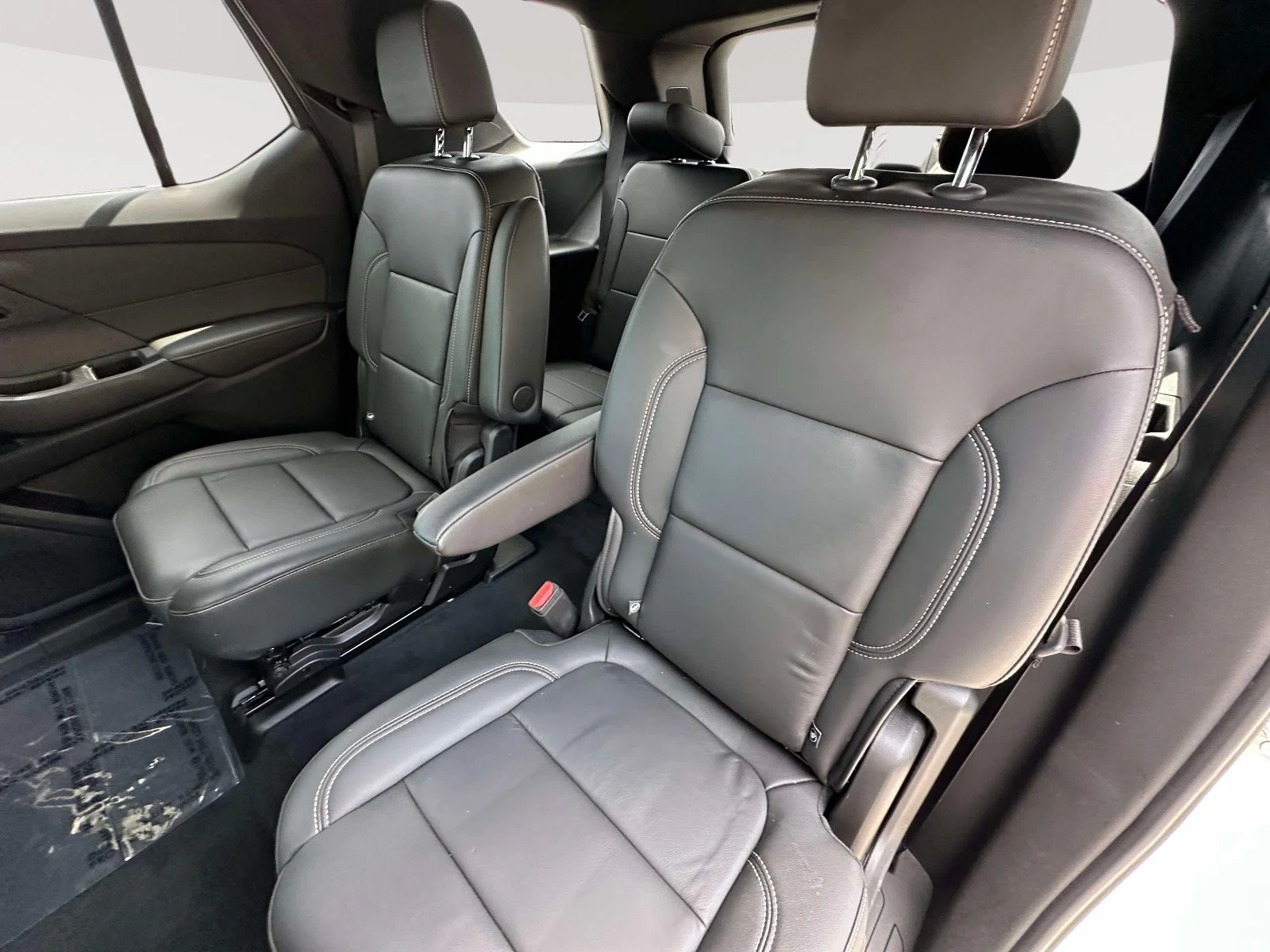 2023 Chevrolet Traverse 3LT - Photo 29