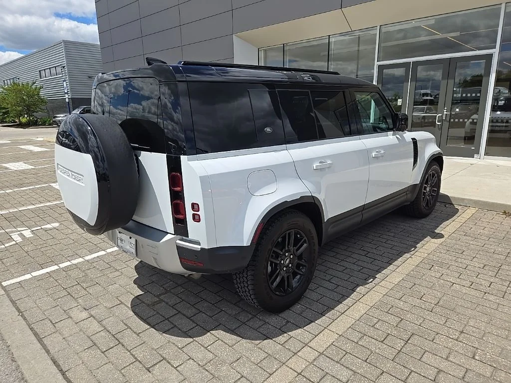 Certified Used 2024 White Land Rover S image 5
