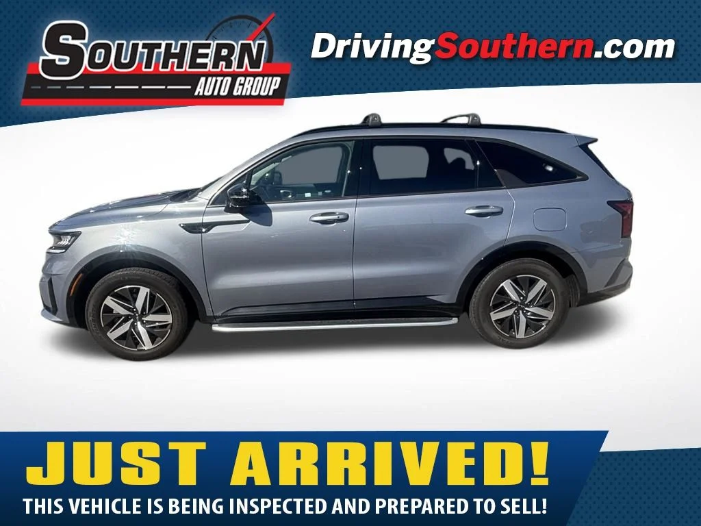2023 Kia Sorento S AT's photo
