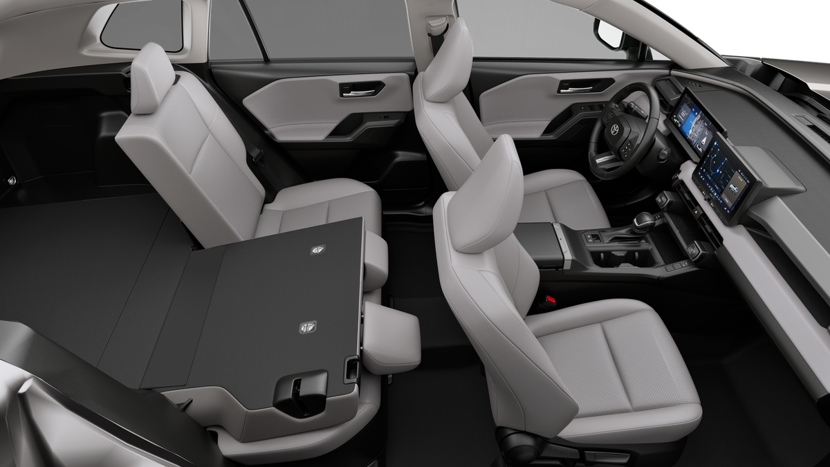New 2026 Ice Cap Toyota XLE Premium image 44