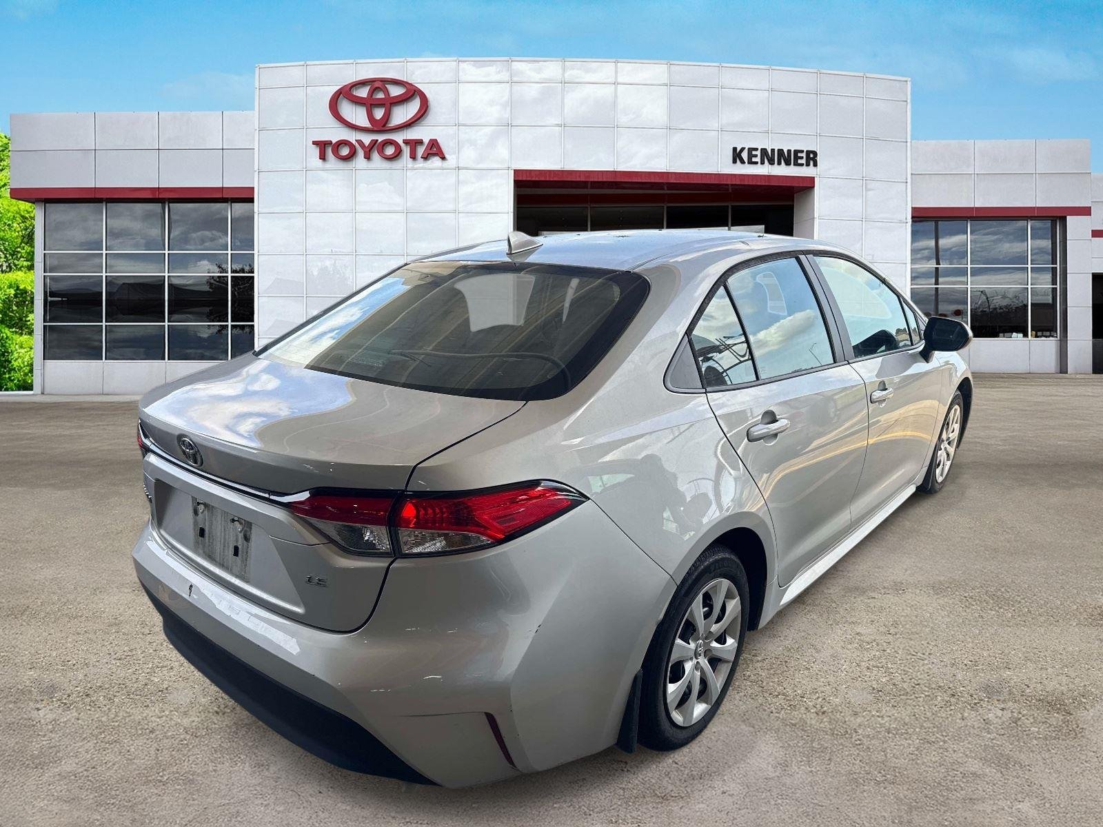 Used 2024 Classic Silver Metallic Toyota LE image 7