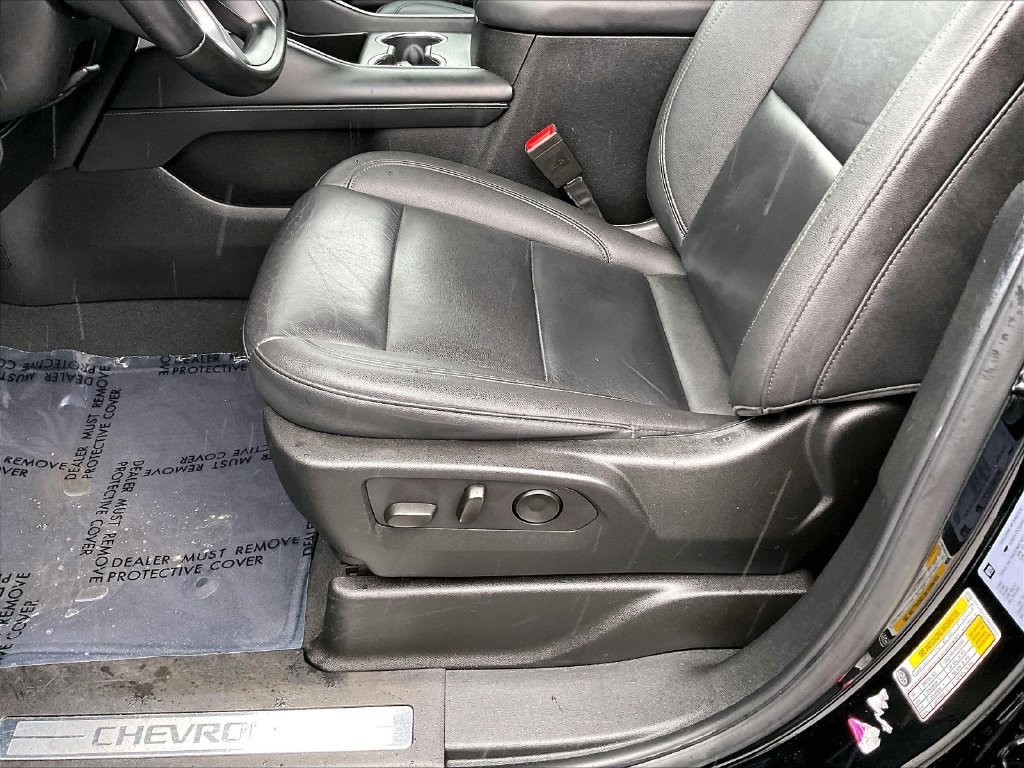Used 2024 Black Chevrolet LT image 35