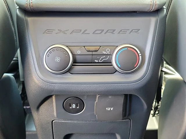 New 2026 Agate Black Metallic Ford Active image 12