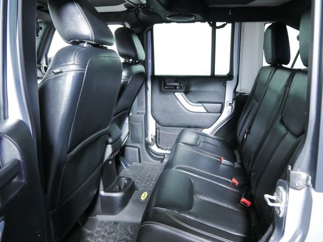 Used 2014 Gray Jeep Unlimited Rubicon image 17