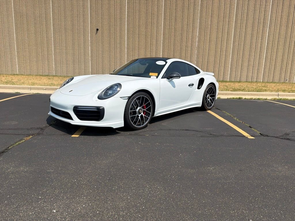 2018 Porsche 911 Turbo
