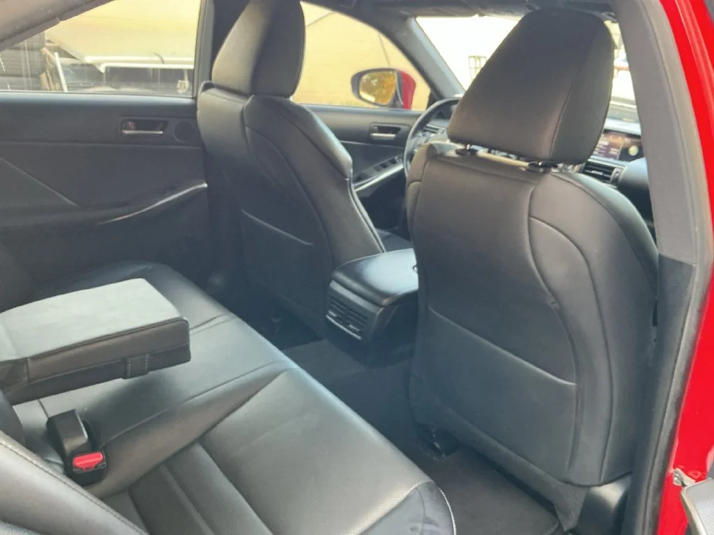 Used 2018 Red Lexus 350 image 33
