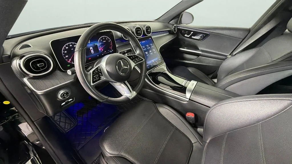 Used 2024 Black Mercedes-Benz C 300 image 18