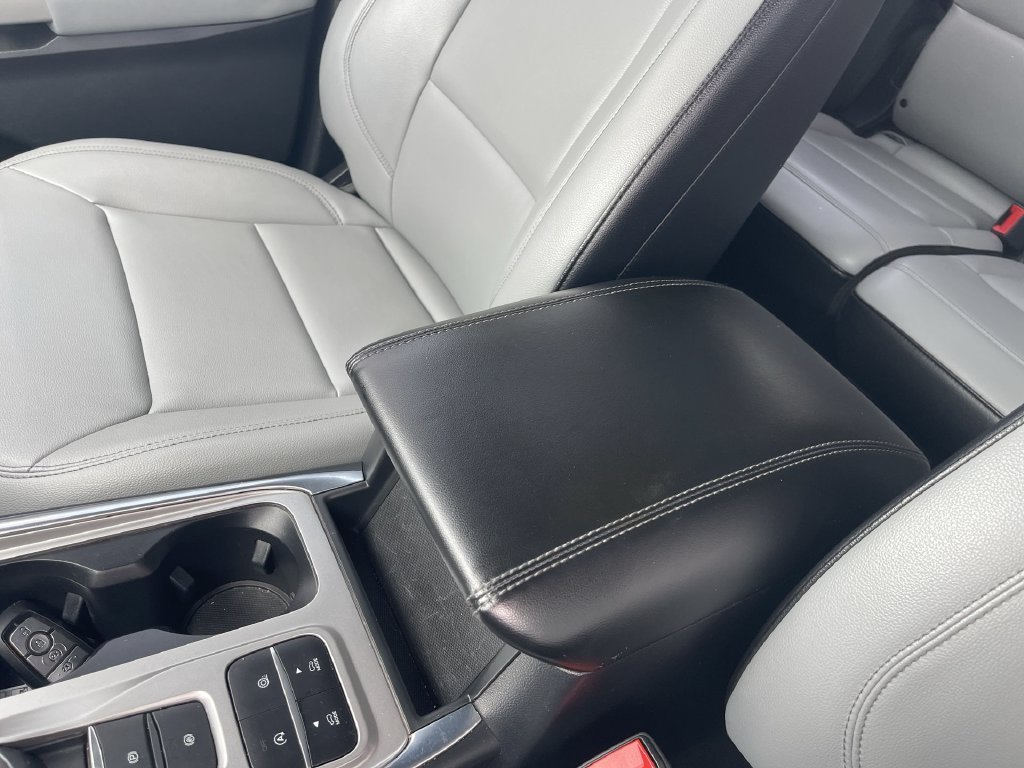 Used 2021 Silver Ford XLT image 21