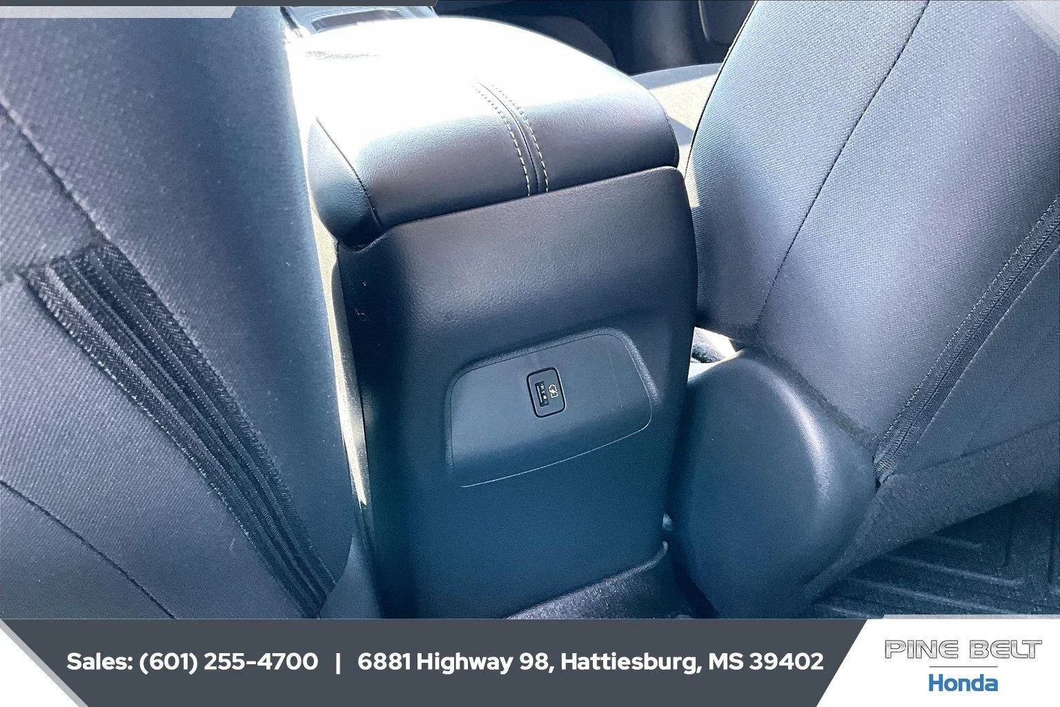 Used 2025 Gun Metallic Nissan SV image 24