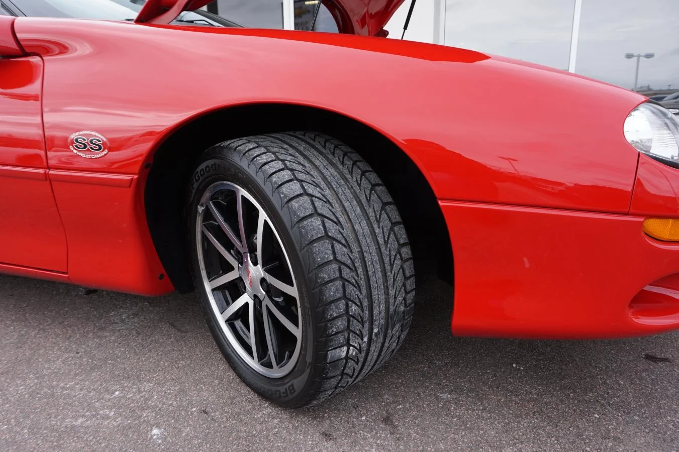 Used 2002 Red Chevrolet 2dr Cpe Z28 image 10
