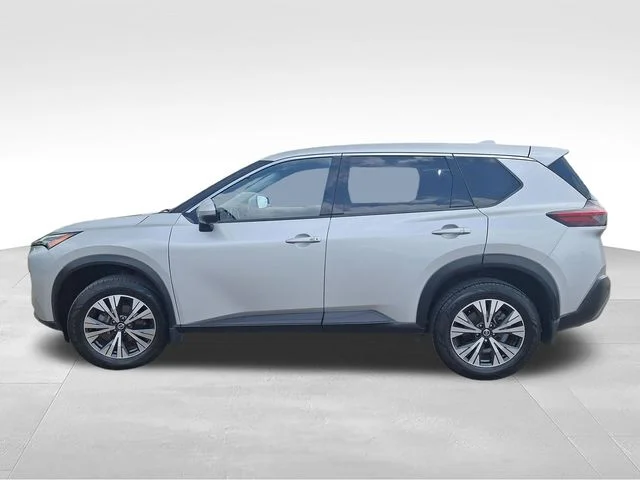 Certified Used 2021 Silver Nissan SV image 5