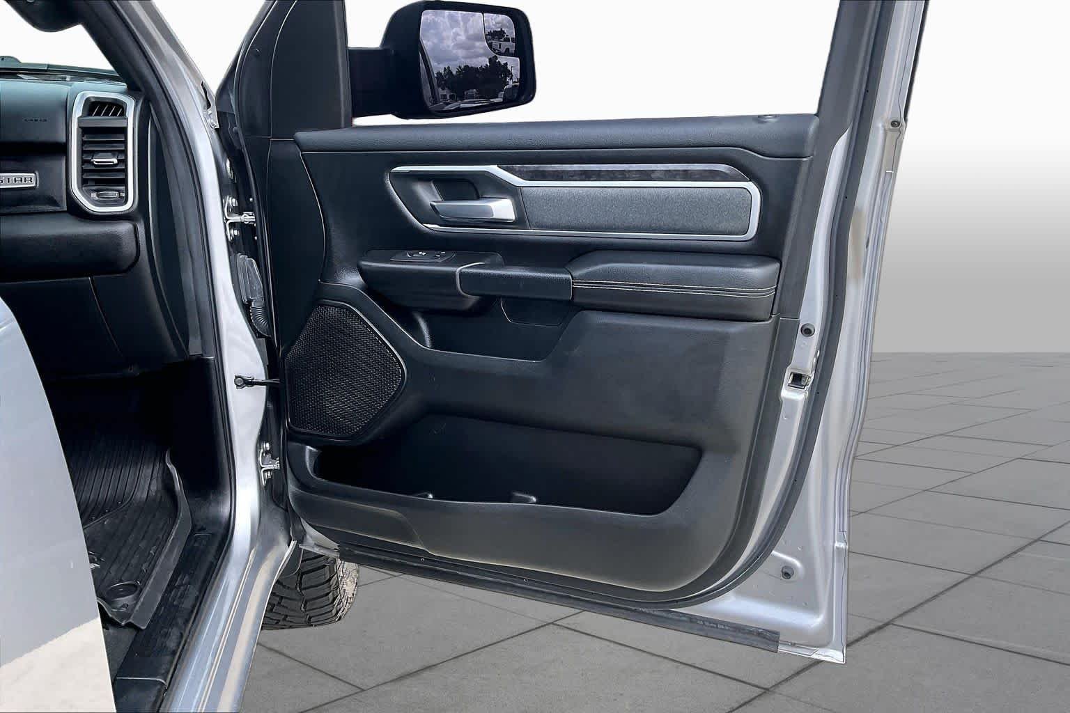 Used 2022 Billet Silver Metallic Clearcoat Ram Lone Star image 18
