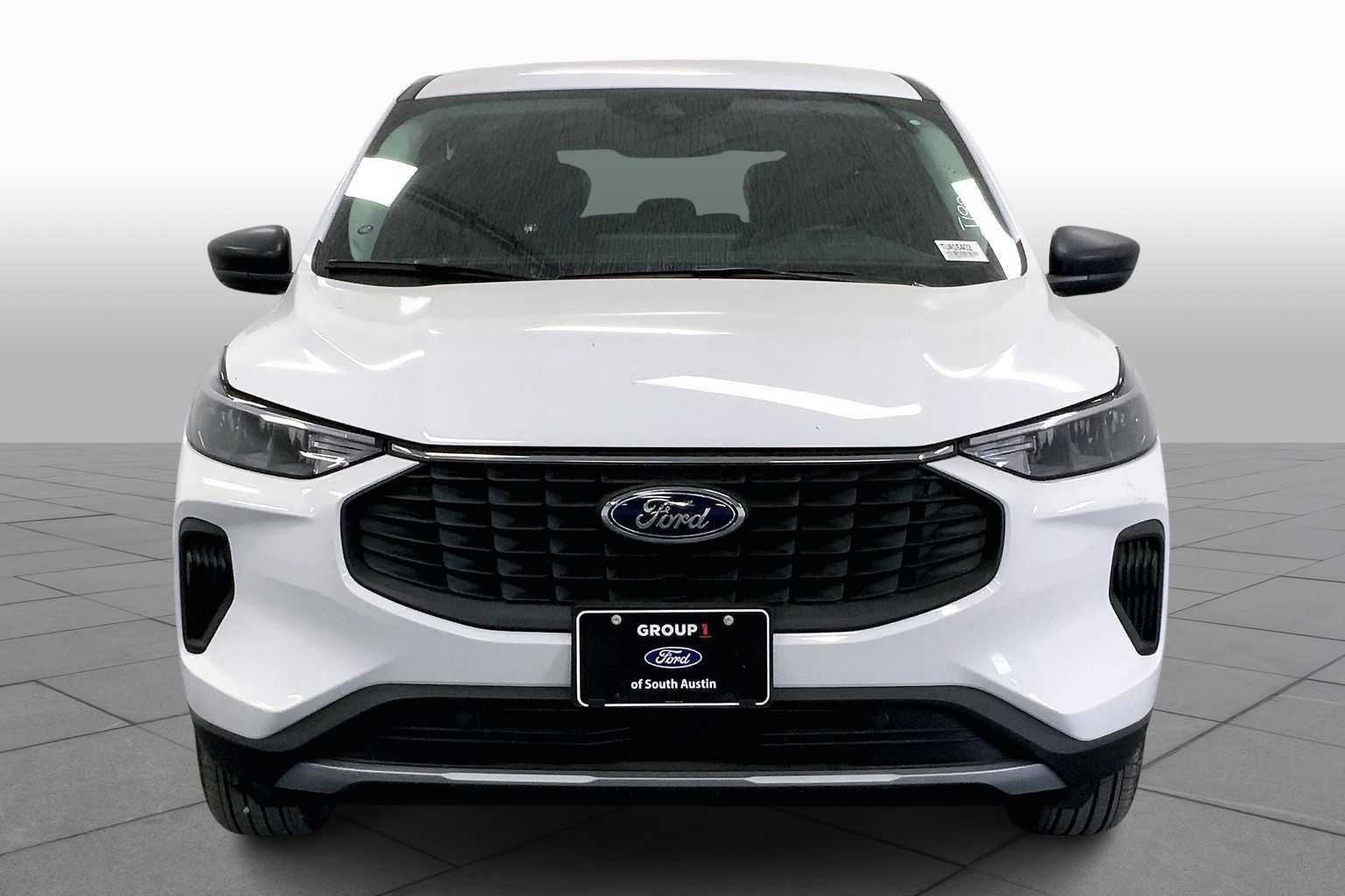 New 2026 Oxford White Ford Active® image 3