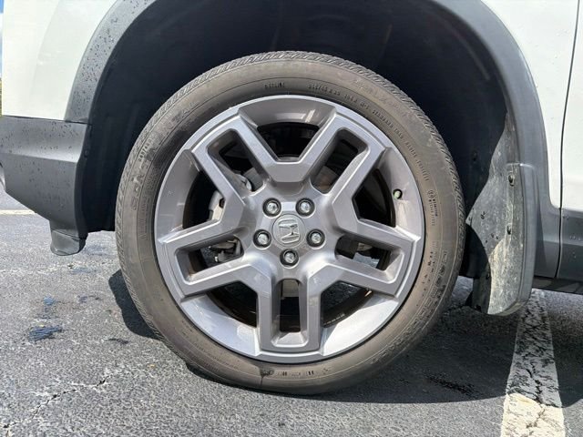 2023 Honda Passport EX-L - Photo 12