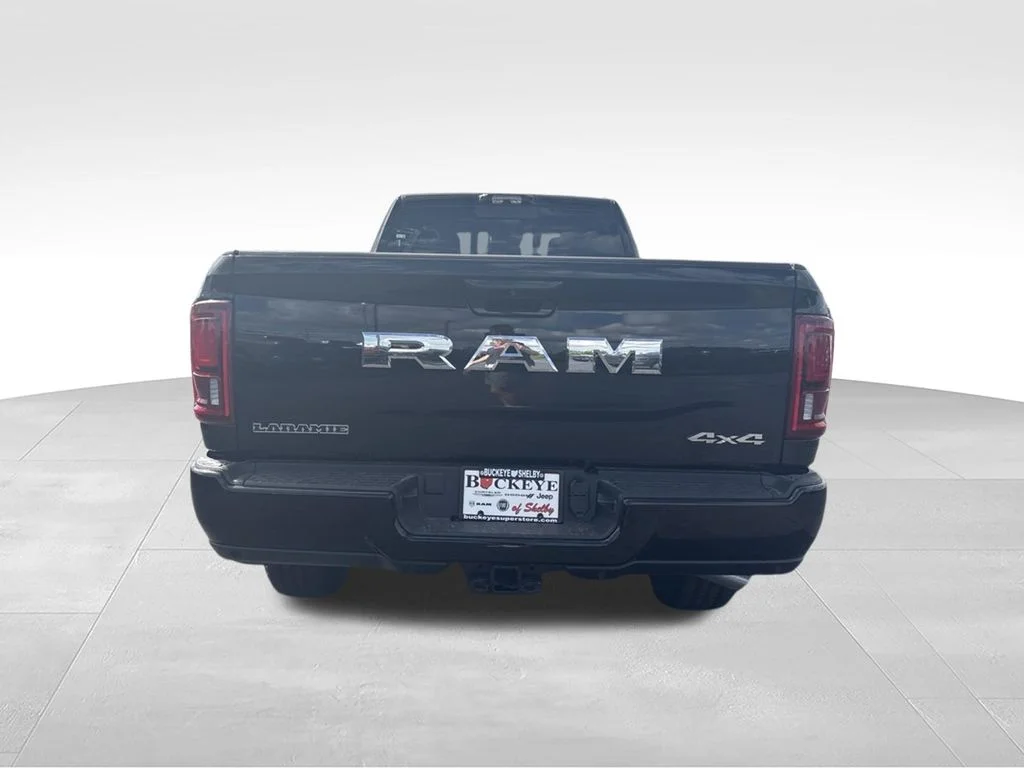 New 2026 Diamond Black Crystal Pearl-Coat Exterior Paint RAM LARAMIE image 4