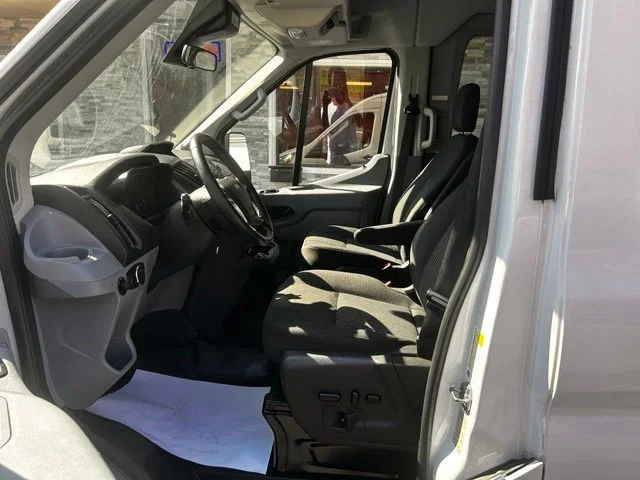 Used 2019 White Ford XLT image 11