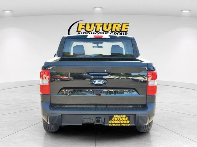 New 2026 Shadow Black Ford XLT image 54