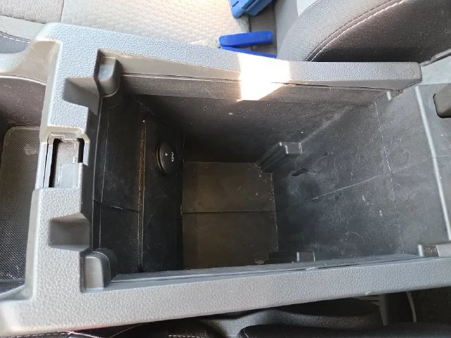 Used 2018 Black Ford SE image 27