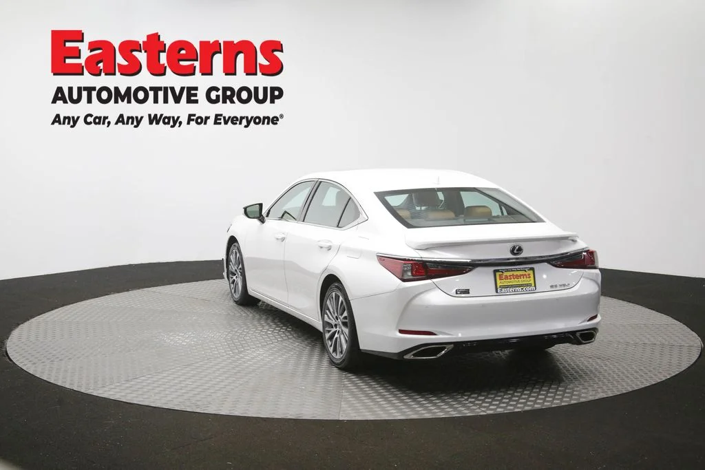 Used 2021 White Lexus 350 image 68
