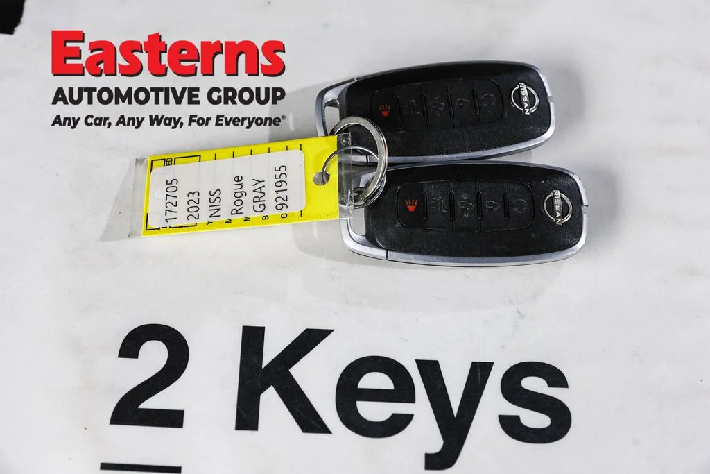 Used 2023 Gray Nissan SL image 23