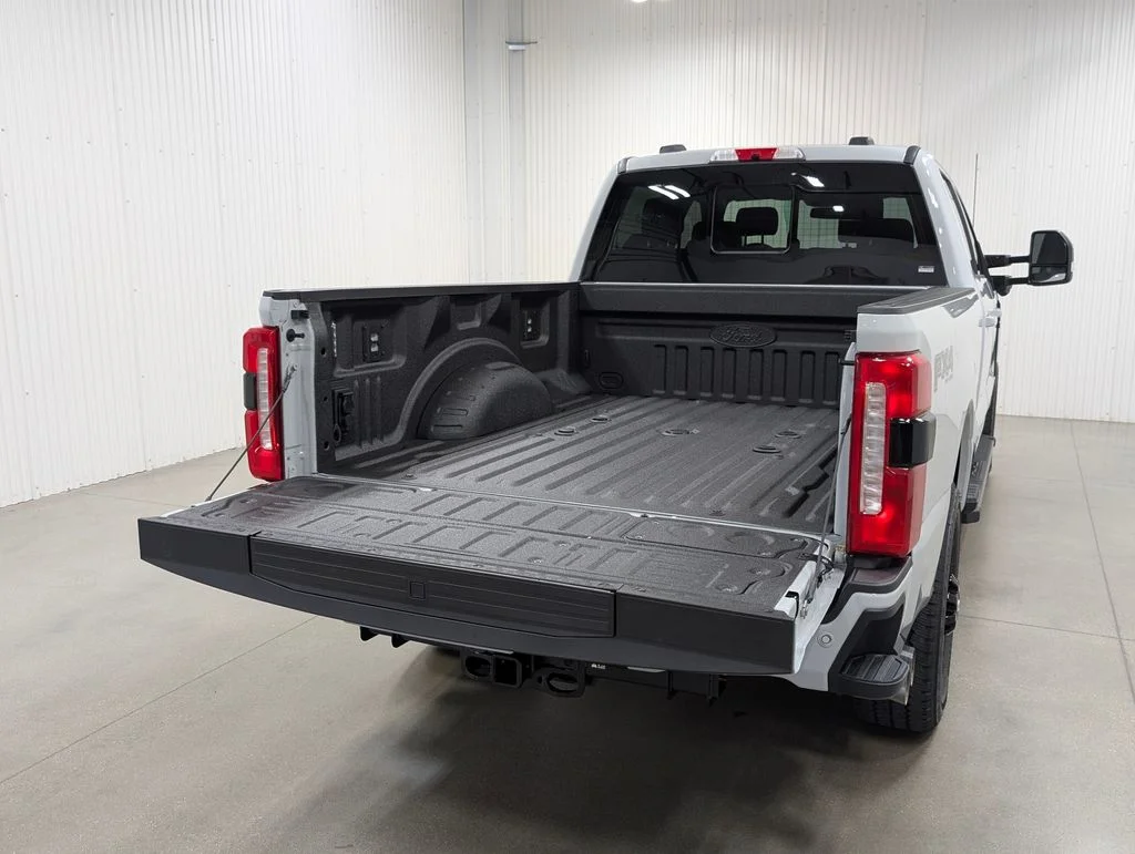 New 2026 Avalanche Ford F-250® Lariat® image 25