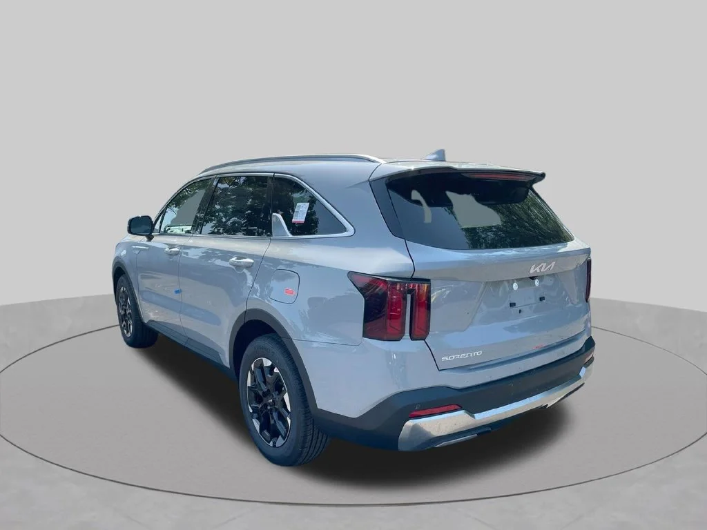 Certified Used 2026 Gray Kia S image 31