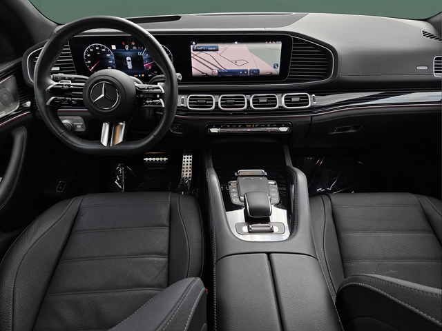 Used 2025 Black Mercedes-Benz GLS 580 image 12