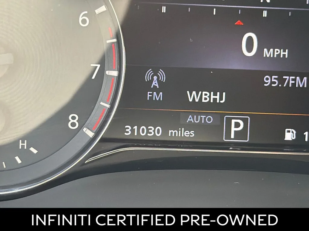Certified Used 2023 Anthracite Gray INFINITI LUXE image 4