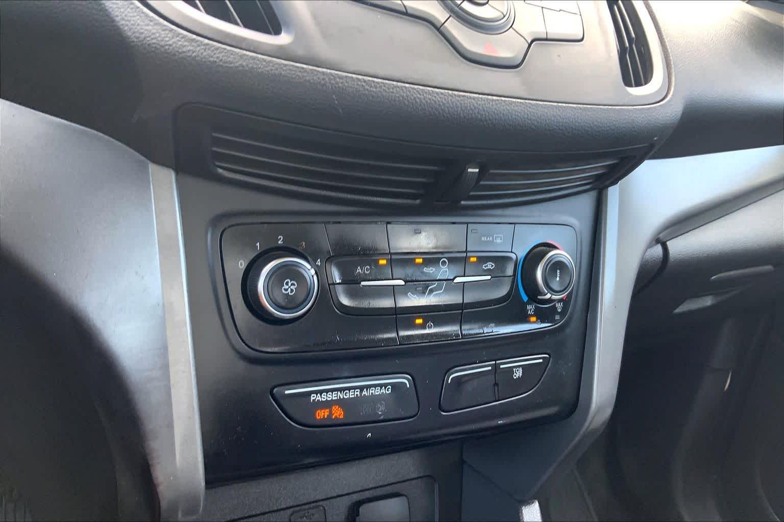 Used 2017 Oxford White Ford S image 27