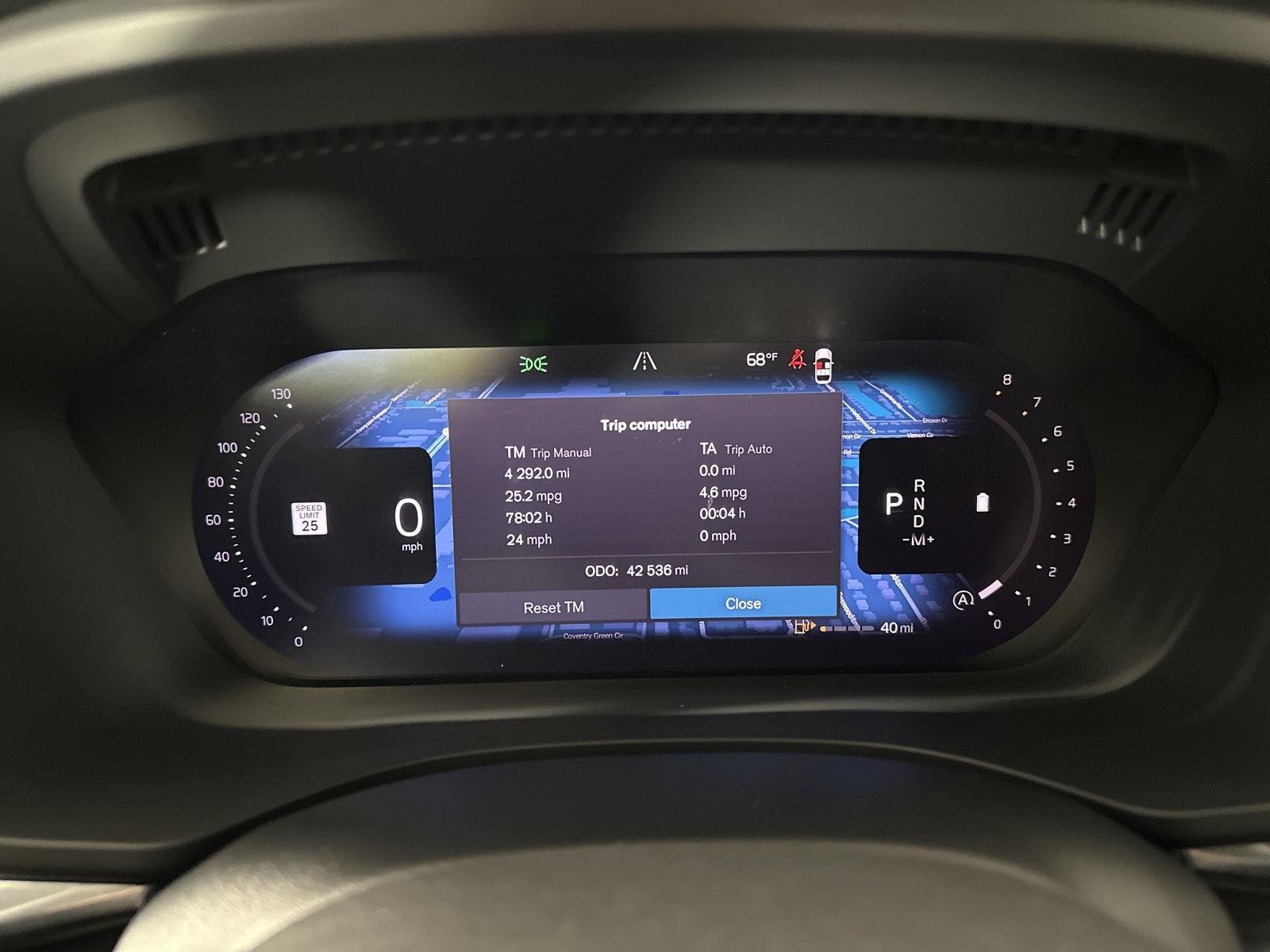 Used 2023 Onyx Black Metallic Volvo Ultimate Dark Theme image 15