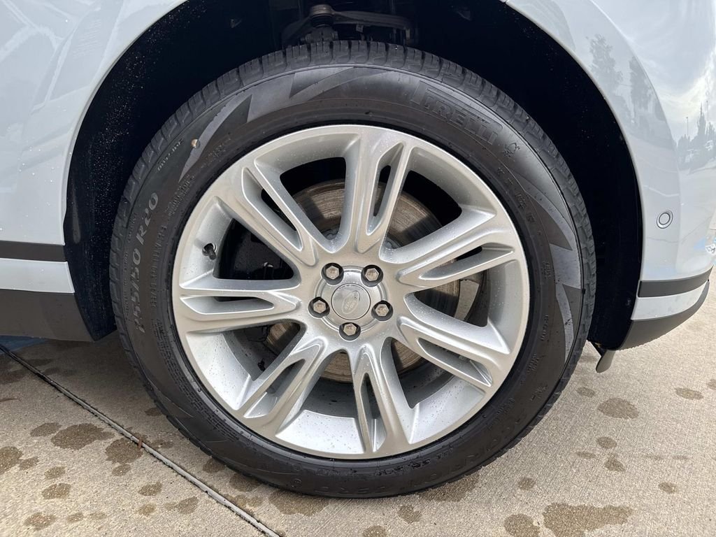 New 2026 Arroios Grey Land Rover S image 6