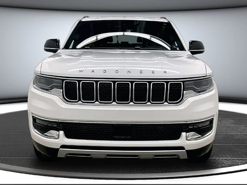 Used 2024 White Jeep Series II image 2