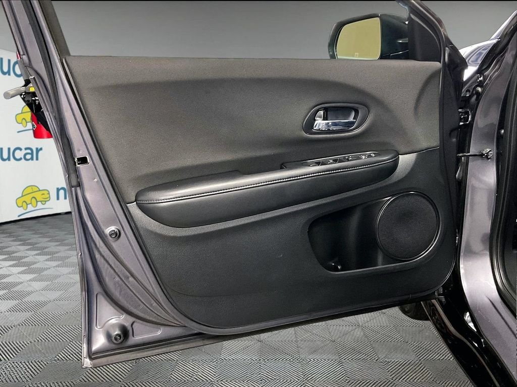 Used 2021 Gray Honda Sport image 9