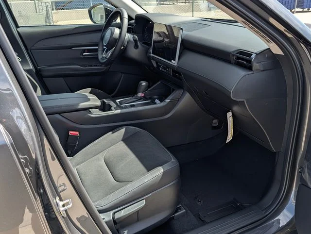 New 2026 Machine Gray Metallic Mazda 2.5 S Preferred AWD image 9
