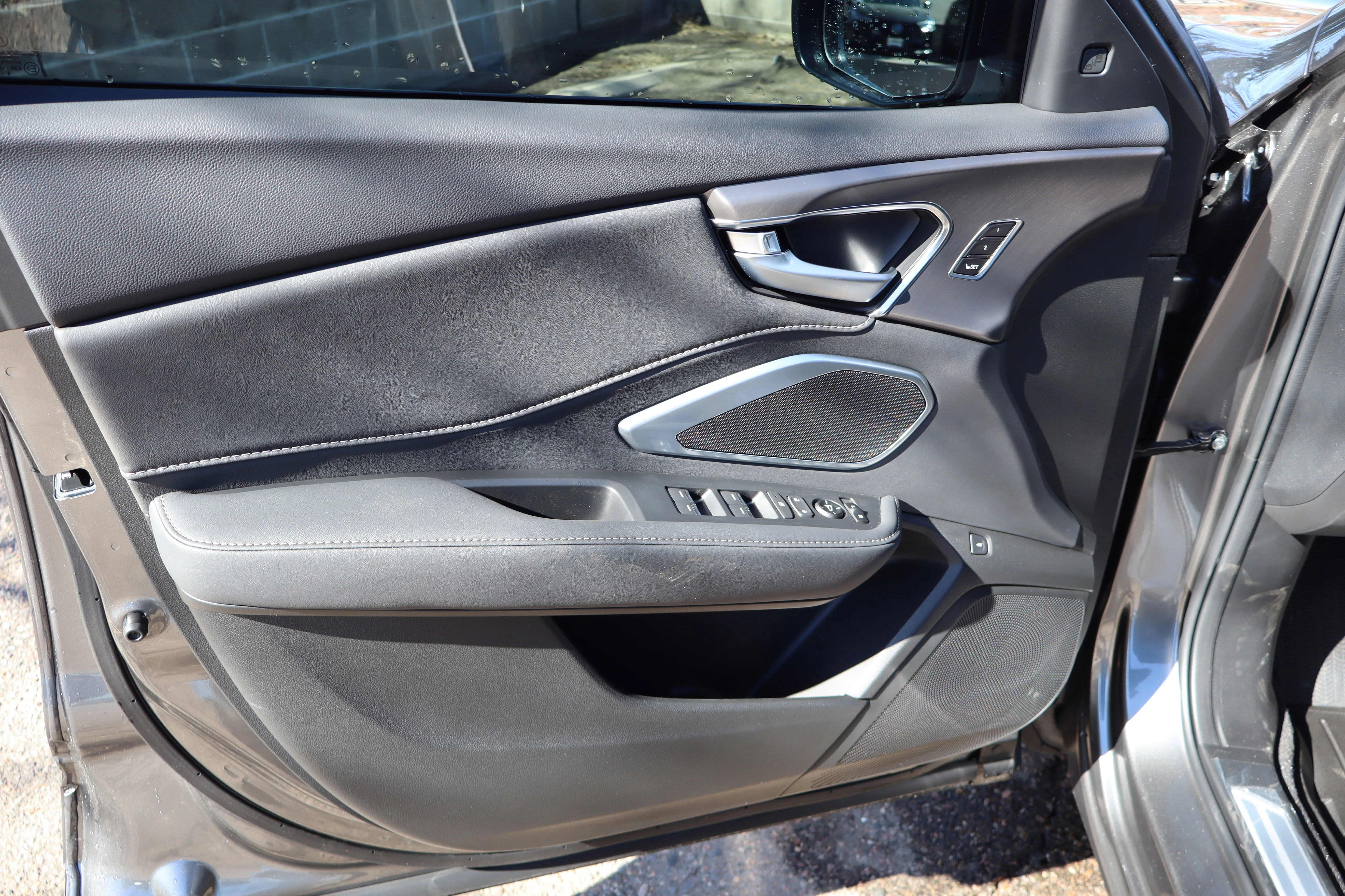 New 2026 Liquid Carbon Metallic Acura 4RDX image 23